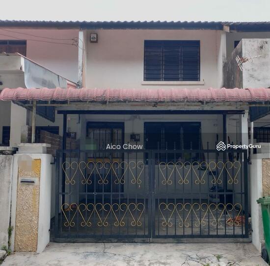 Taman Cempaka Freehold Double Storey House For Sale untuk SALE Ampang