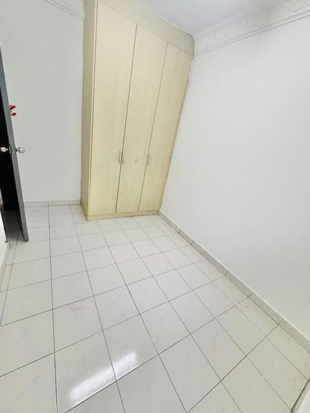 Rumah Teres 2 Tingkat untuk Disewa di Bandar Putra Permai (Seri Kembangan) - Erin Yusof - Interior - PropertyGuru.com.my