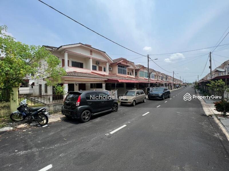 Double Storey Inter Corner House at Menglembu, Taman Arkid, Menglembu
