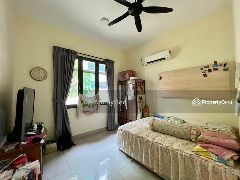 Bandar Putra Kulai Clover Double Storey Cluster House, Bandar Putra, Kulai, Johor, 4 Bedrooms