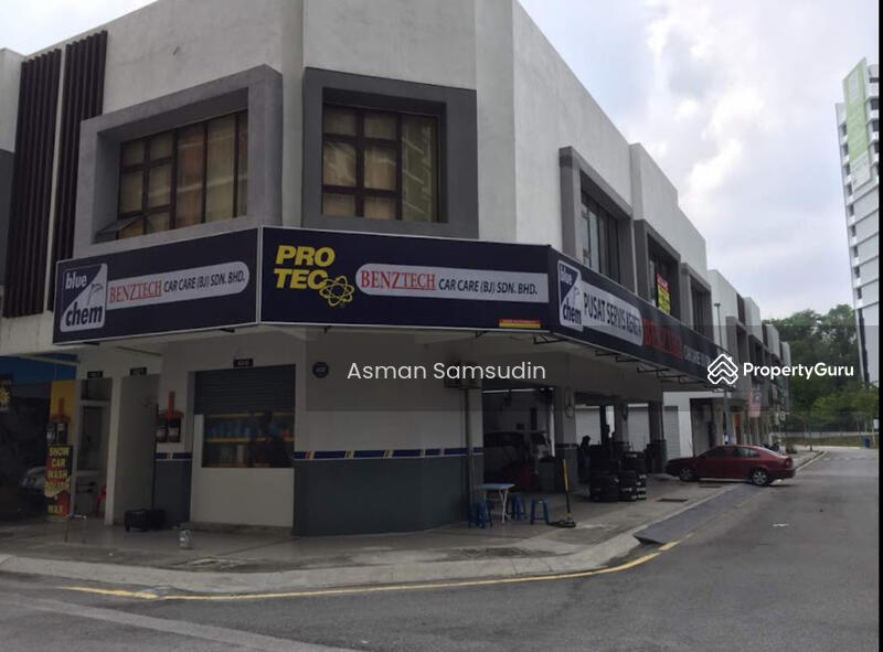 Untuk Disewa - Shoplot in Trivio Unit 1st Floor for Rental in Bukit Jelutong Shah Alam