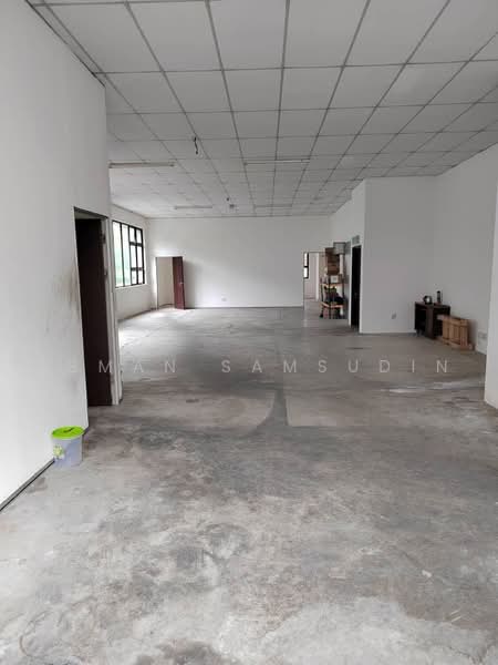 Kedai / Pejabat untuk Disewa di Bukit Jelutong (Shah Alam) - Asman Samsudin - Interior - PropertyGuru.com.my