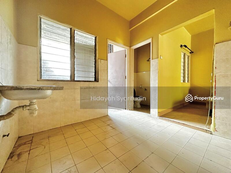 DOUBLE STOREY HOUSE, LORONG AZZAHARAH, PUNCAK ALAM, LORONG AZZAHARAH