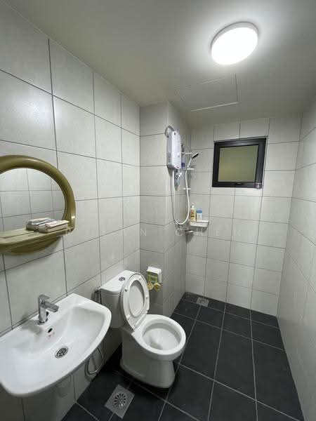 Condominium for Rent at Edusphere - Rylan Chen - Bathroom - PropertyGuru.com.my