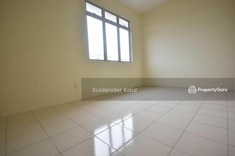 2.5-storey Terraced House for Sale in Puchong (Selangor) - Suviender Kaur - PropertyGuru.com.my