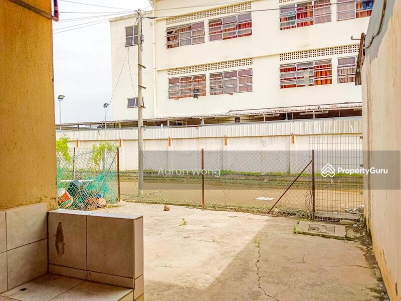 Rumah Teres 2 Tingkat untuk Dijual di Taman Meru Jaya (Kapar) - Aaron Wong - PropertyGuru.com.my
