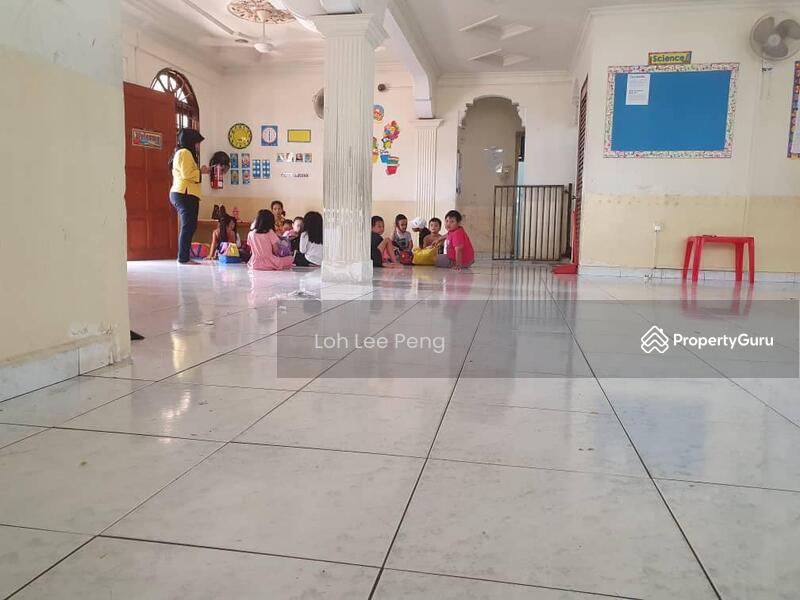 Rosmerah Heights Taman Johor Jaya Double Storey Bungalow House Corner Lot FOR SALE, Johor Jaya