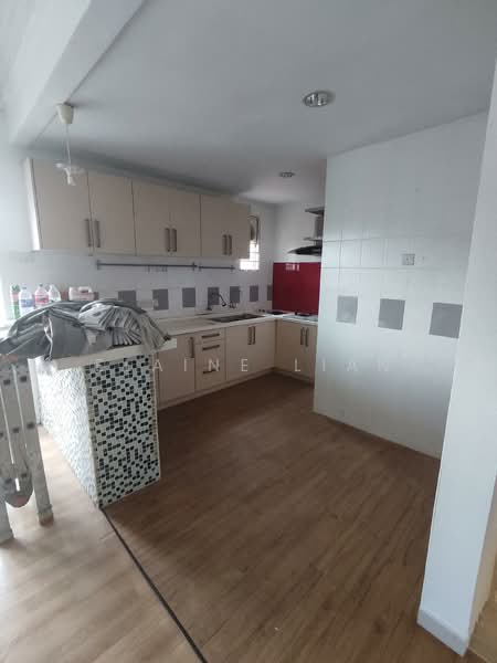 Rumah Bandar untuk Dijual di Batu Caves (Selangor) - Elaine Lian - Kitchen - PropertyGuru.com.my