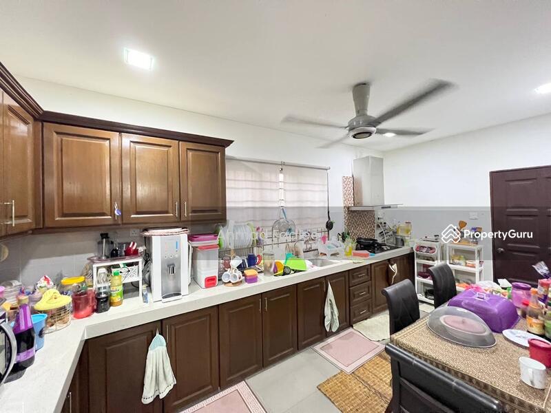 For Sale - Putra Tropika