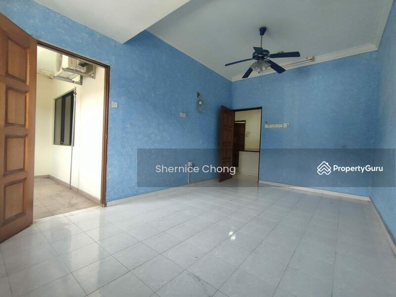 Jalan Saga , Taman Kota Kulai Double Storey House, Kulai, Johor, 4