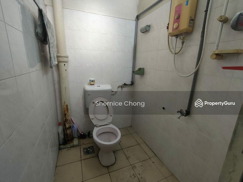 Jalan Saga , Taman Kota Kulai Double Storey House, Kulai, Johor, 4