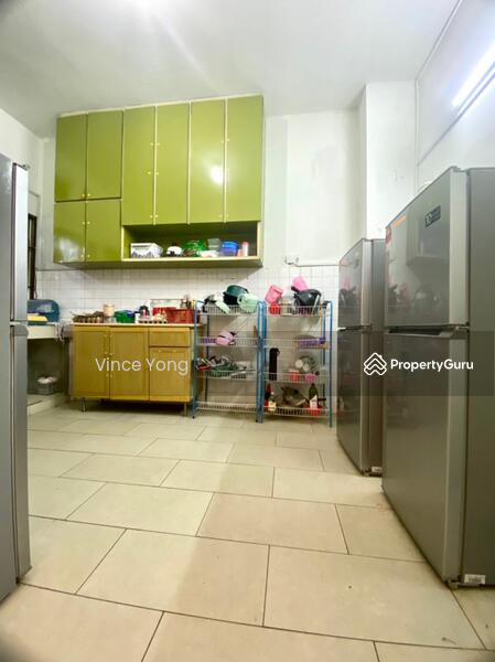 For Rent - Room Available for Rent in SS2 with Free WiFi