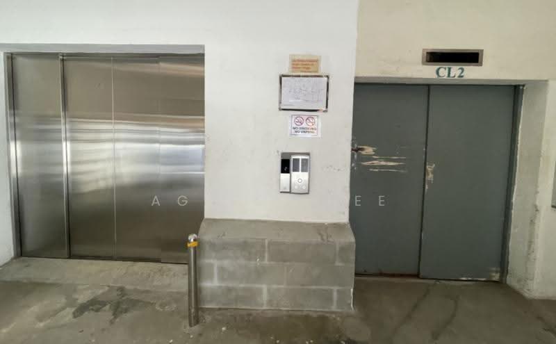 Factory for Sale in Kepong (Kuala Lumpur) - Agnes Chee - Corridor - PropertyGuru.com.my