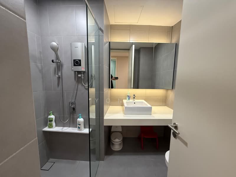 Servis Apartment untuk Disewa di Paisley @ Tropicana Metropark - Yong Jin - Bathroom - PropertyGuru.com.my