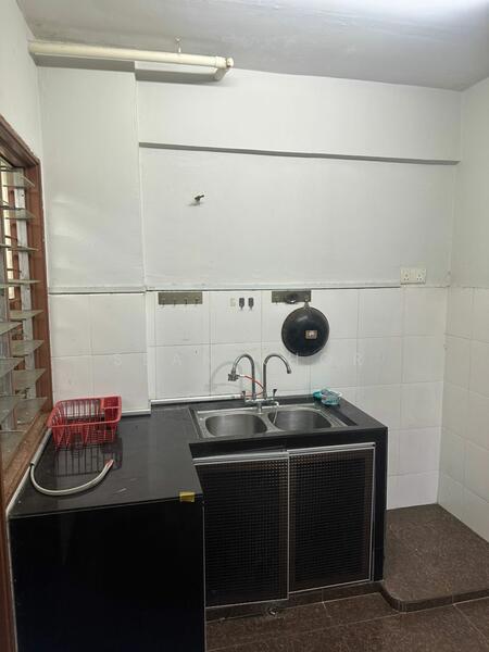 Untuk Disewa - Taman Desa Belantik