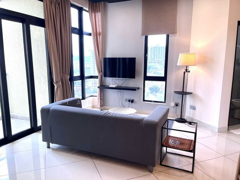 Kondominium untuk Disewa di J.Dupion Residence - Tabber Tan - Living Room - PropertyGuru.com.my