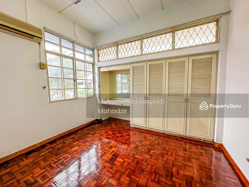 Double Storey SemiD Taman Melawati Fasa 6A, KL, Taman Melawati