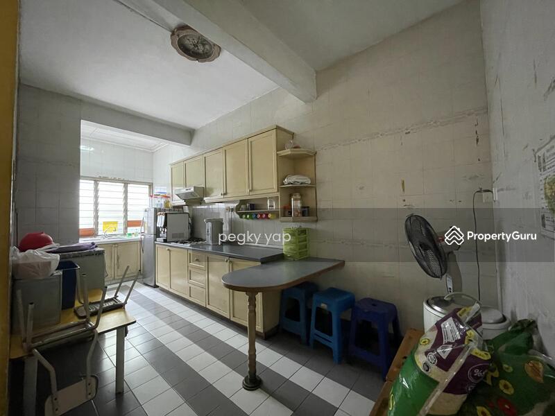 2.5-storey Terraced House for Sale in Bandar Sri Damansara (Selangor) - Pegky Yap - PropertyGuru.com.my