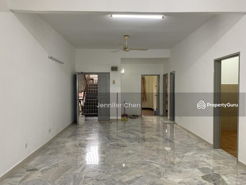 For Rent - 1300 sqf 3 Room Taman Excelsa Apartment Equine Seri Kembangan