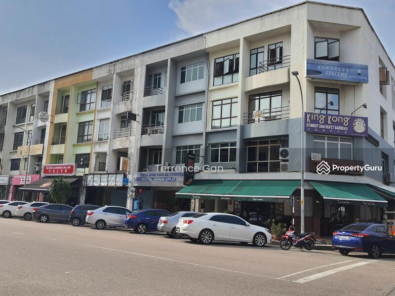PERMAS JAYA 4 STOREY SHOP JALAN PERMAS 10/7 FOR SALE NEAR MR DIY FAMILY