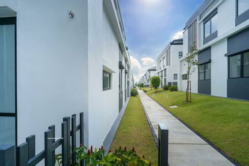 Cluster House for Sale in Setia Alam (Selangor) - Jason Tan - Exterior - PropertyGuru.com.my