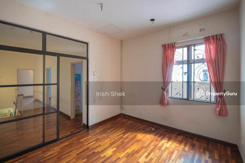 Semi-Detached House for Sale in Shah Alam (Selangor) - Irish Shek - PropertyGuru.com.my