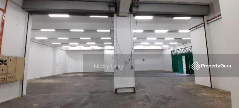 Untuk Dijual - Bungalow warehouse at Taman midah for sale