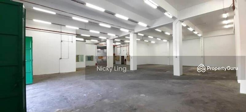 Untuk Dijual - Bungalow warehouse at Taman midah for sale