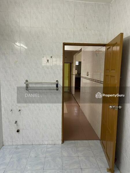 Bungalow for Sale in Petaling Jaya (Selangor) - DANIEL . - PropertyGuru.com.my
