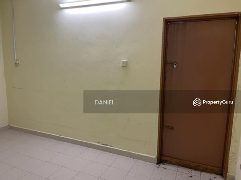 Bungalow for Sale in Petaling Jaya (Selangor) - DANIEL . - PropertyGuru.com.my