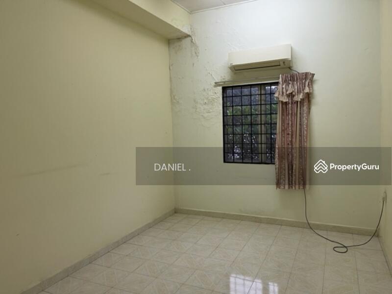 Bungalow for Sale in Petaling Jaya (Selangor) - DANIEL . - PropertyGuru.com.my
