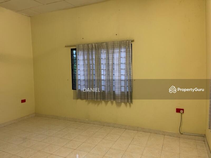 Bungalow for Sale in Petaling Jaya (Selangor) - DANIEL . - PropertyGuru.com.my