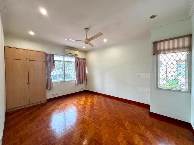 Rumah Berkembar untuk Dijual di Pulau Tikus (Penang) - Ping Koay - Living Room - PropertyGuru.com.my