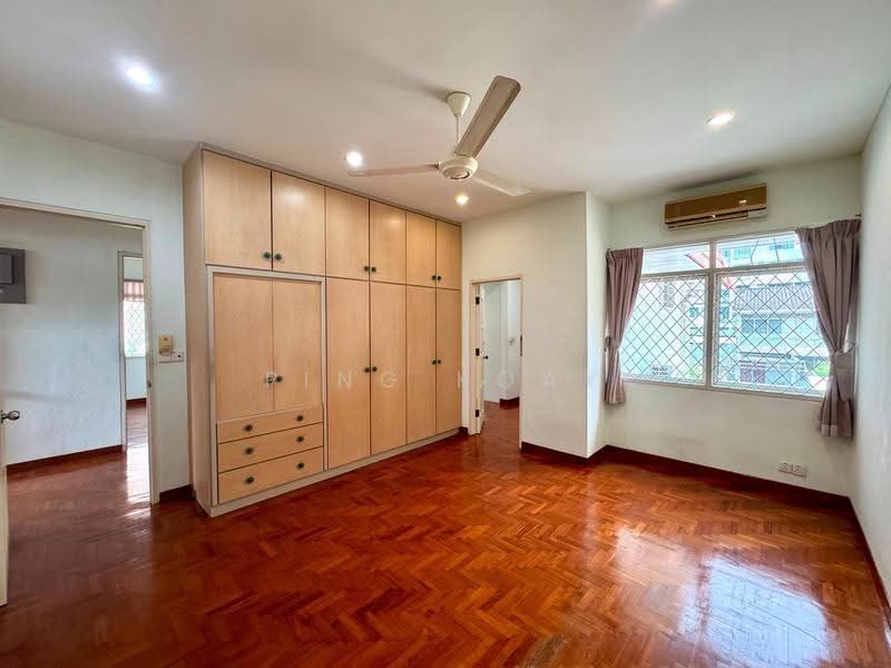 Rumah Berkembar untuk Dijual di Pulau Tikus (Penang) - Ping Koay - Bedroom - PropertyGuru.com.my