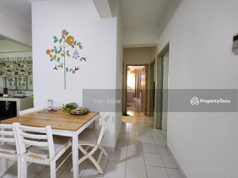 For Sale - La Vista Condominiums