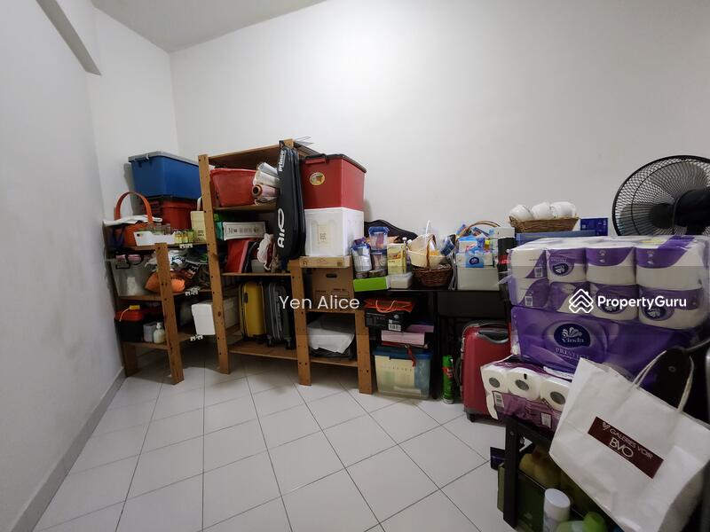 For Sale - La Vista Condominiums