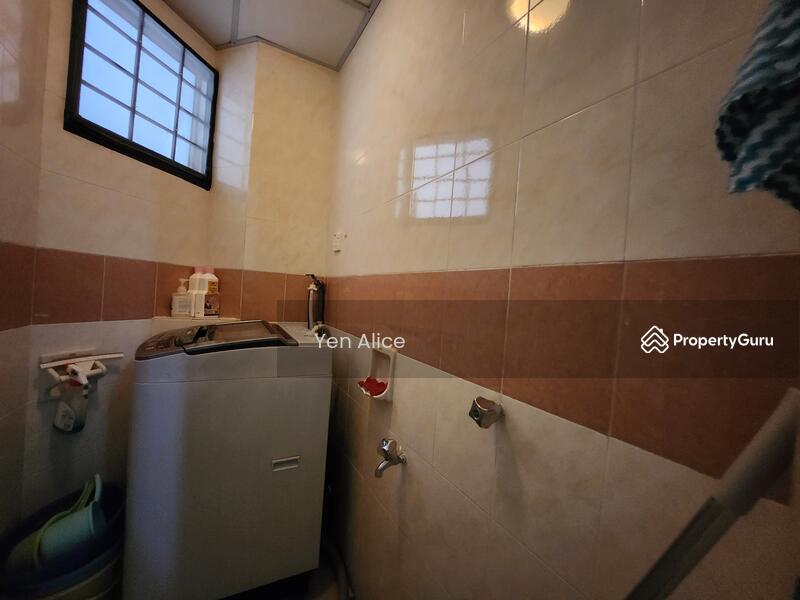 For Sale - La Vista Condominiums