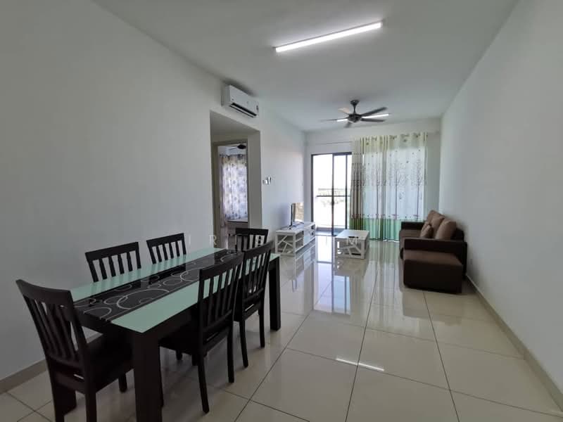 Kondominium untuk Dijual di The Raffles Suites - Iris Lim - Living Room - PropertyGuru.com.my