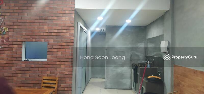 For Rent - Shop-office at Petaling Jaya