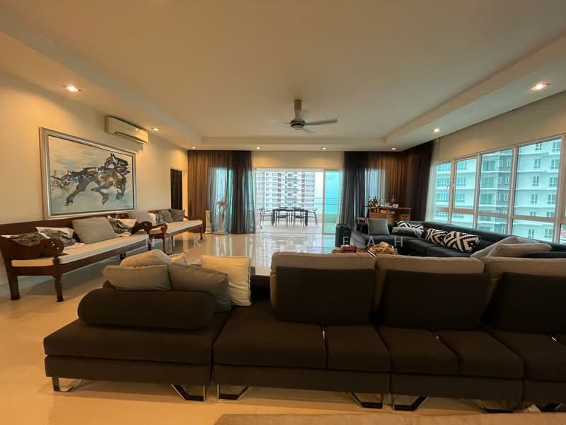 Kondominium untuk Dijual di The Cove Condominium - Nikki Cheah - Living Room - PropertyGuru.com.my
