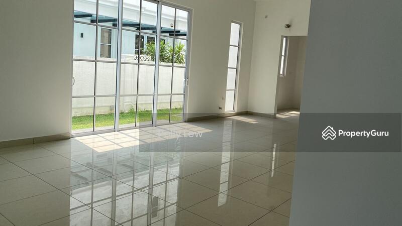 Rumah Berkembar untuk Dijual di Eco Majestic (Semenyih) - Polly Lew - PropertyGuru.com.my