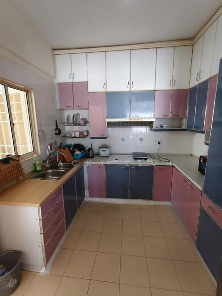 Condominium for Sale at Gold Coast Resort Condominium - Jacky Yeoh - Kitchen - PropertyGuru.com.my