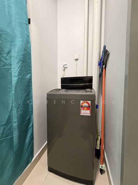 Untuk Disewa - M Vertica