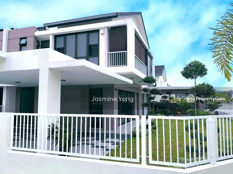 Sendayan Corner Lot [ 28x80 18ft Extraland Freehold ] Can Full Loan