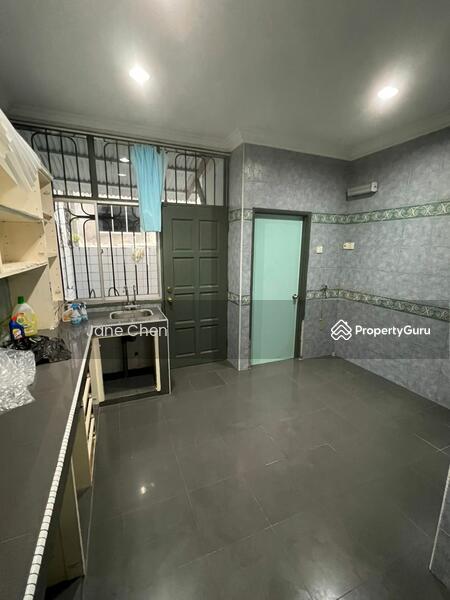 Untuk Disewa - Kepong Bukit Maluri 2 Sty House For Rent