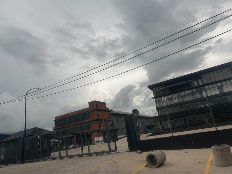 Untuk Disewa - Kampung Baru Sungai Buloh