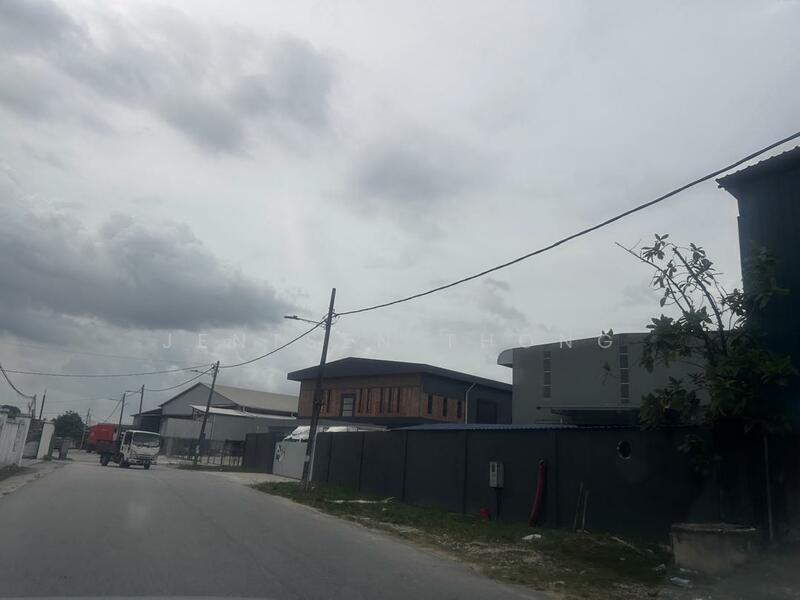 Untuk Disewa - Kampung Baru Sungai Buloh