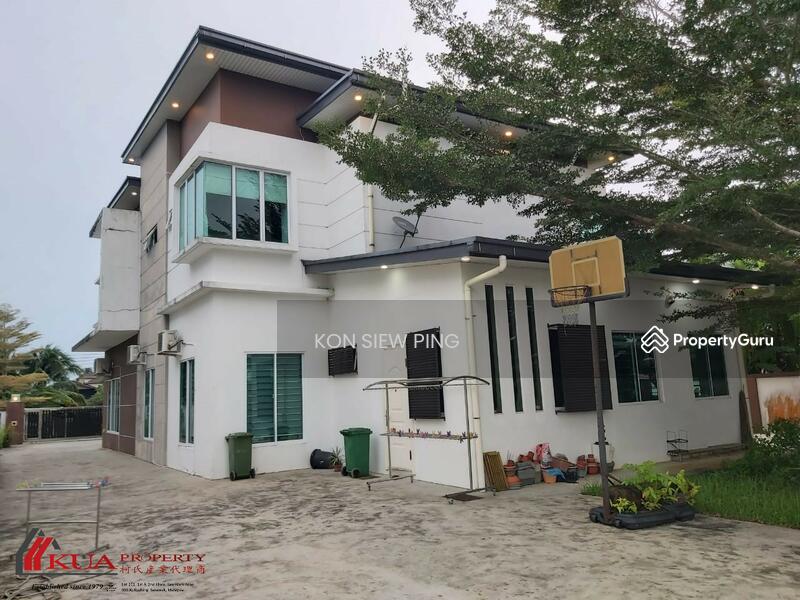 Double Storey Detached/Bungalow House For Sale! Located at Jalan