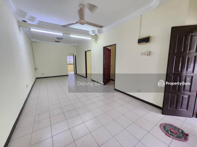 Taman Putri Kulai Phase 4 Single Storey Terrace House For Sale, Kulai