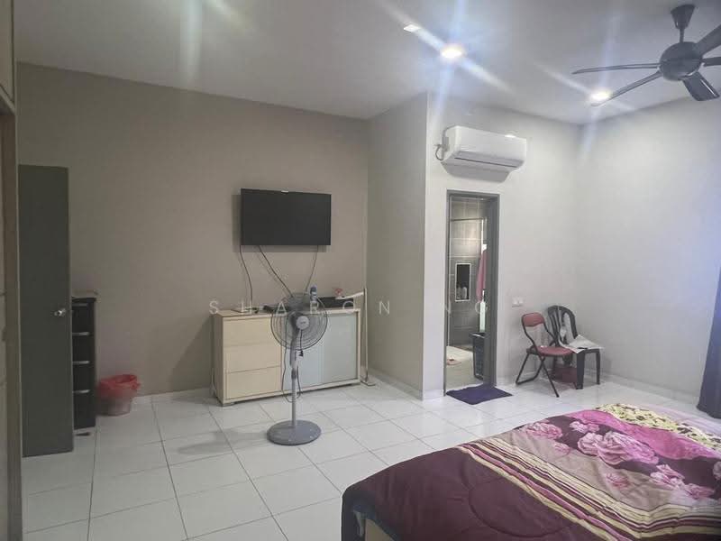 2-storey Terraced House for Sale in Setia Tropika (Johor Bahru) - Sharon Ng - Bedroom - PropertyGuru.com.my